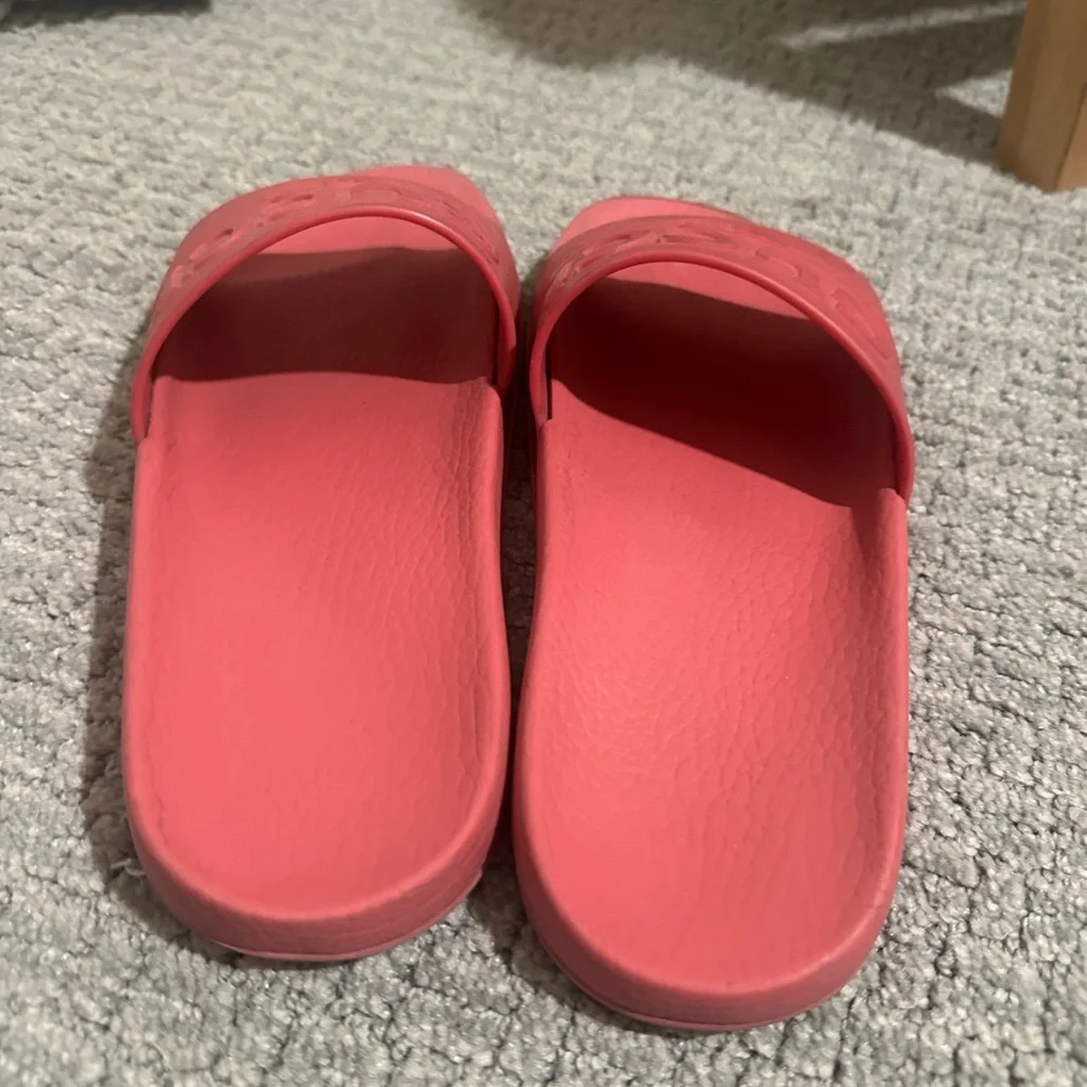 Gucci Pink Slide Sandals - Picture 5 of 15